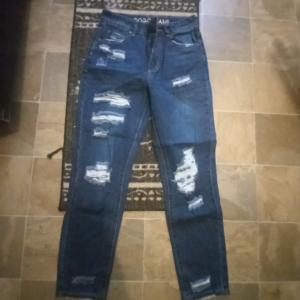 Distorted GOGO jeans